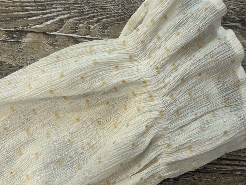Japna Cream Swiss Dot Smocked Milkmaid Crop Top - Picture 3 of 9